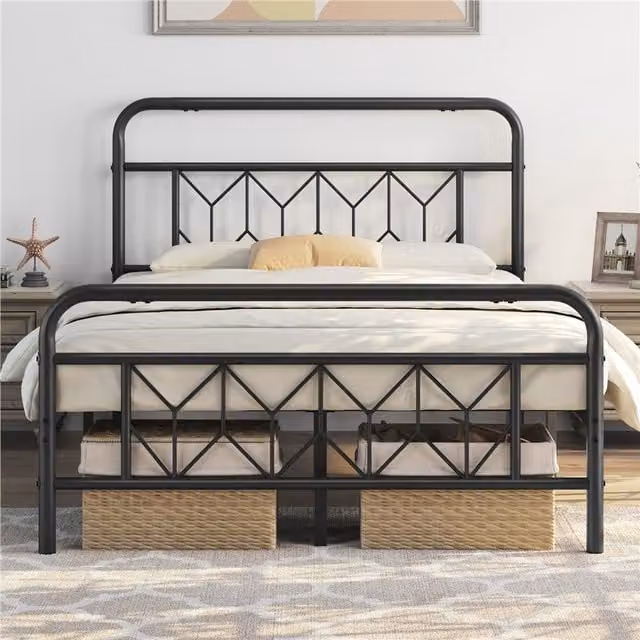 Yaheetech Antique Geometric Metal Bed Frame in Matt Black, 140 x 200 cm