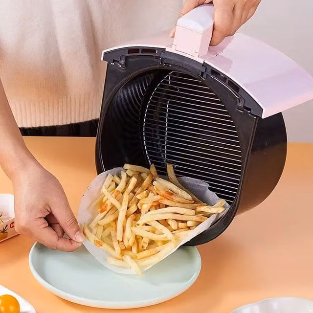 Sealapack 20 Disposable Round Greaseproof Air Fryer Liner Sheets, White, Diameter: 20 cm