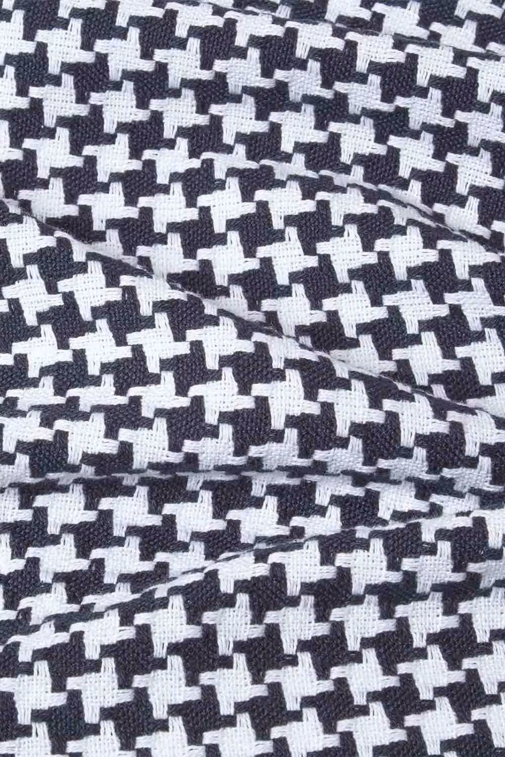 Homescapes Black Houndstooth Woven Cotton Bedspread Throw, W: 225 cm, D: 255 cm – 3