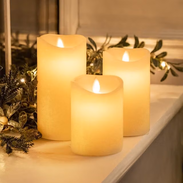 Christow Set of 3 Flameless LED Pillar Candles with Flickering Flame Effect in Real Wax, Cream and Red