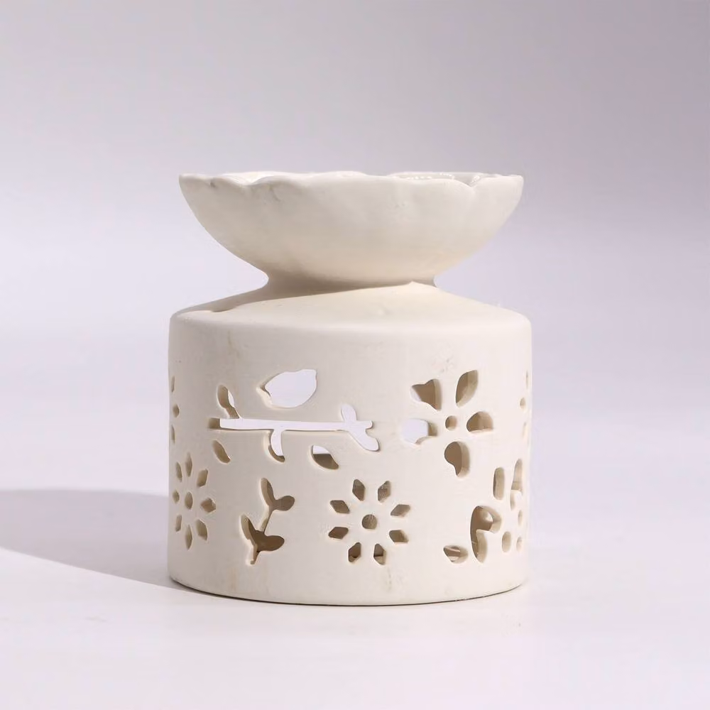 Serenityy Windermere Home Fragrance Gift Set with Ceramic Burner, 4 Wax Melts and Tealight in Grey and White