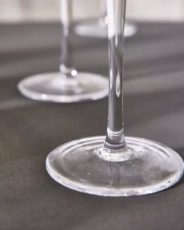 Dibor Set of 6 Ribbed Champagne and Gin Cocktail Glasses, 280ml, Clear – 2