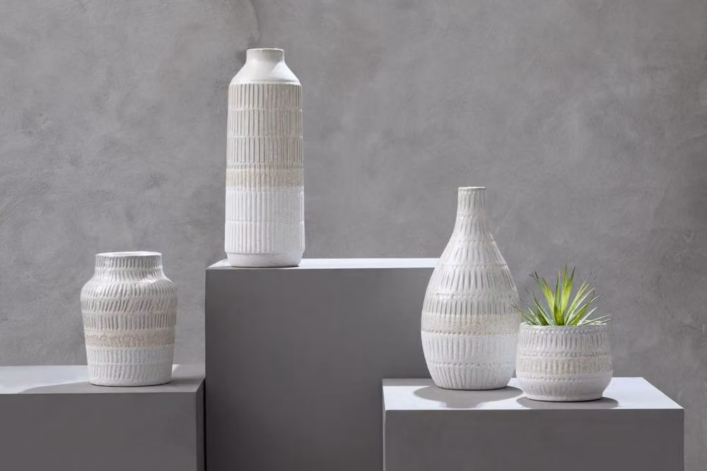 Orsina Modern Large Ribbed Glass Vase in Grey and White – 2