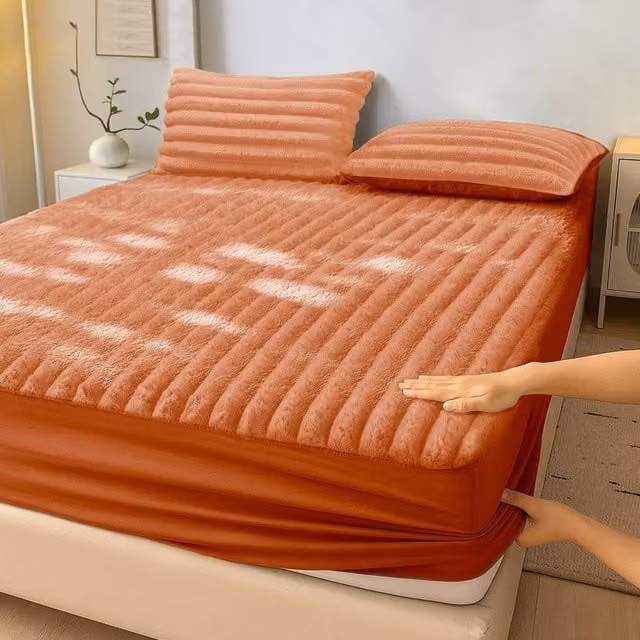 Velosso Jumbo Cord Faux Fur Fitted Sheet in Terracotta, Double, W: 140 cm, D: 200 cm