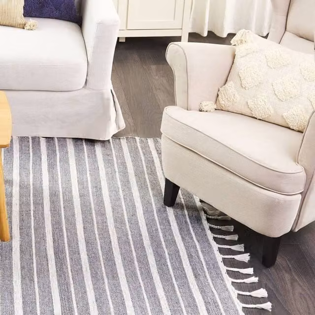 Wyld and Coco Modern Striped Woven Area Rug in Grey, W: 140 cm, L: 200 cm – 1