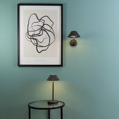 ValueLights Set of 2 Rechargeable Dimmable Touch Wall Lights in Black and Gold/Brass – 2