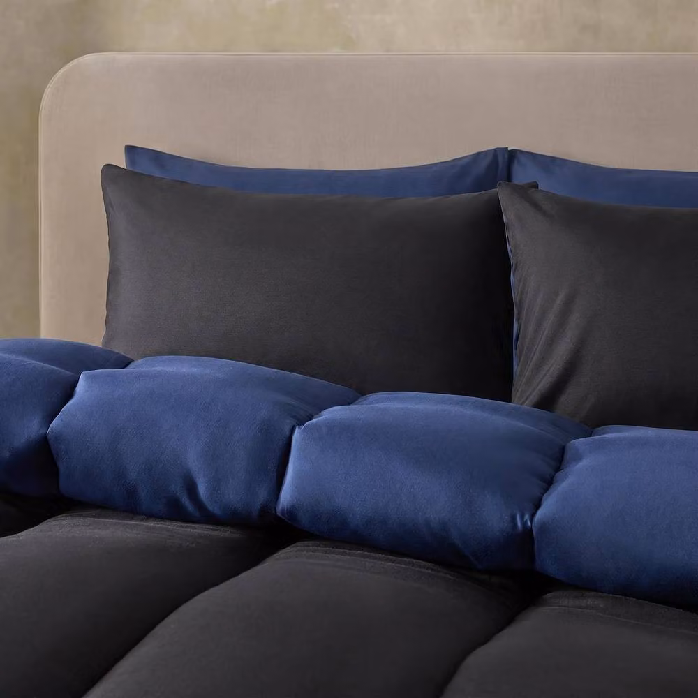 OHS Reversible 10.5 Tog Coverless Microfibre Duvet with Pillowcases in Navy Blue, King Size – 2