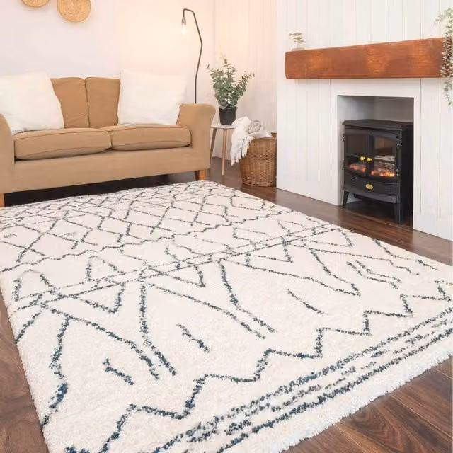 The Rug House Boho Moroccan Linear Shaggy Living Area Rug in Beige and White, W: 290 cm, D: 200 cm