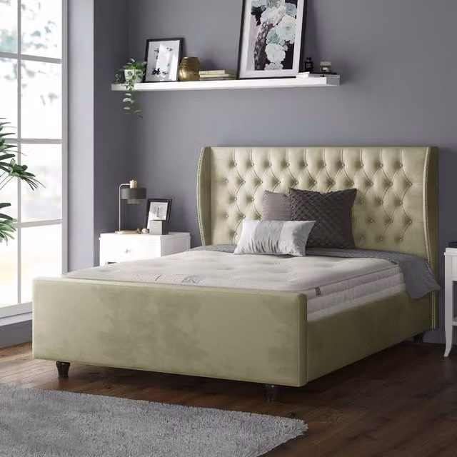 IH Design Chesterfield Upholstered Velvet Bed Frame in Green, W: 180 cm, D: 200 cm