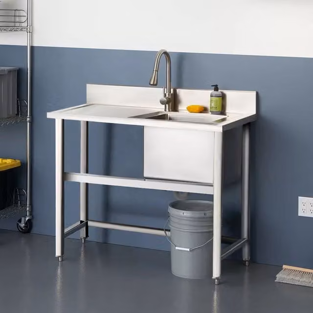 Livingandhome Free Standing Stainless Steel Catering Kitchen Sink in Silver