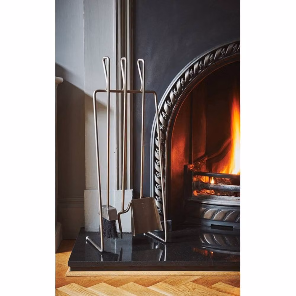 Lemon Pavilion Linear Fireside Companion Set in Grey Iron, W27 x D19 x H73 cm – 2