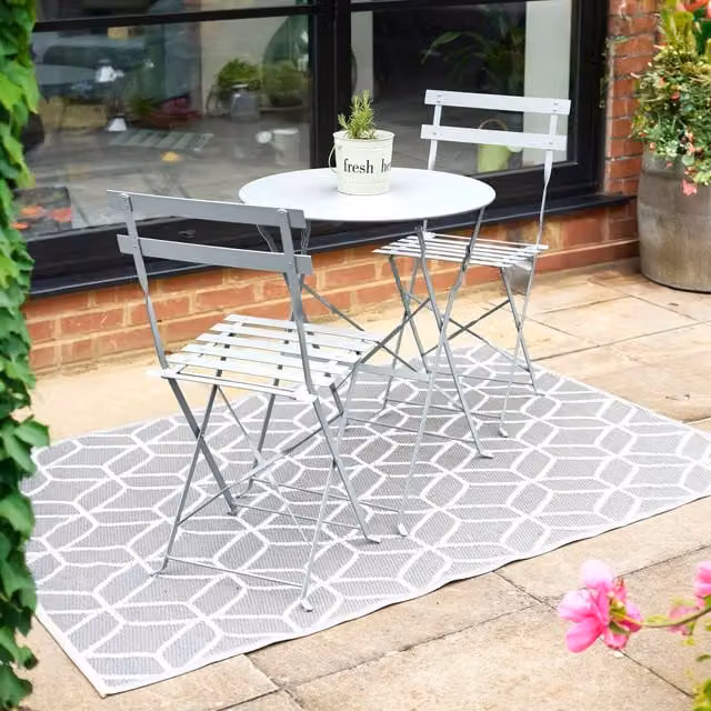 Bravich LTD Manarola 3 Piece Metal Garden Bistro Set in Grey