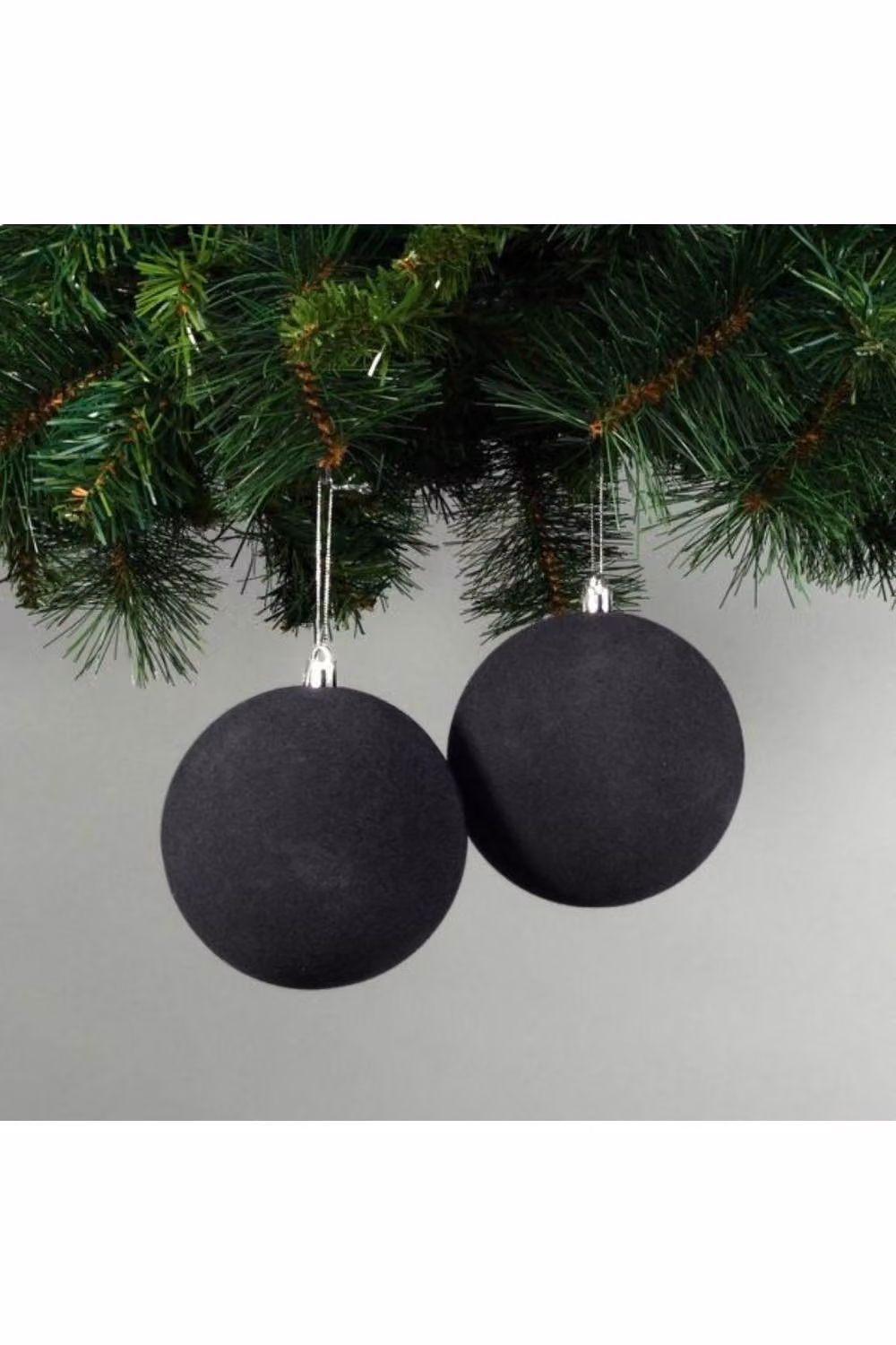 KDMD Set of 4 Black Velvet Round Christmas Baubles, Diameter: 10 cm – 2