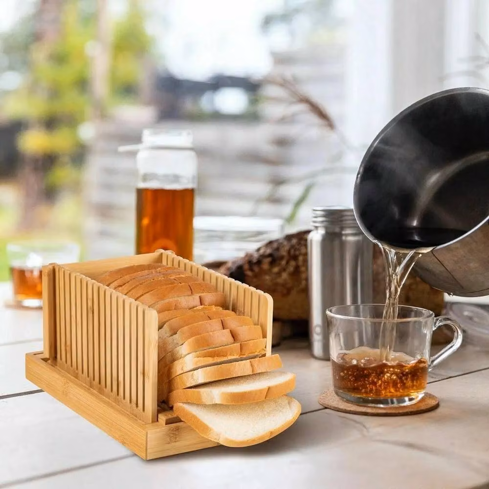 Havendro Bamboo Bread Slicer Board and Loaf Cutting Holder in Brown – 3