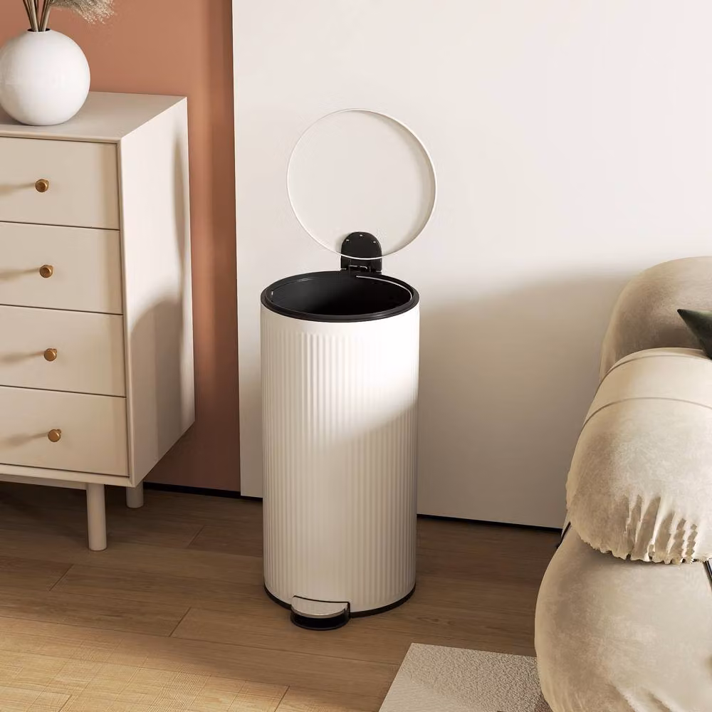 STILVORA 30 L Kitchen Bin with Pedal and Soft-Close Lid in Beige or White – 4