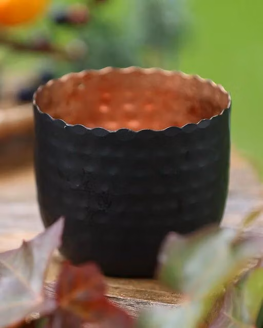 Dibor Traditional Small Round Metal Tealight Holder in Black and Bronze