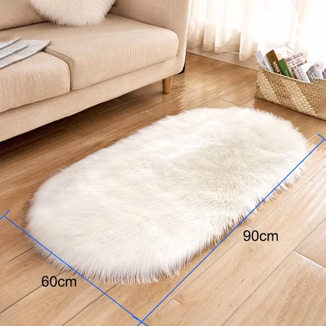 Livingandhome White Oval Shaggy Faux Fur Area Rug, Diameter: 90 cm
