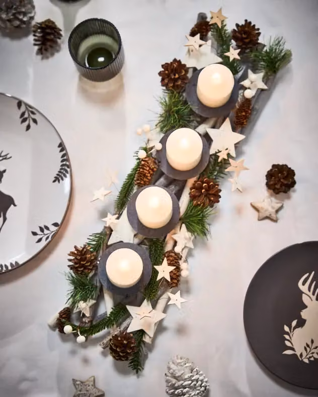 Dibor Scandinavian Style Pine Four Pillar Christmas Tealight Holder Centrepiece in Green – 3
