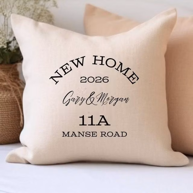 Aye Do Gifts Personalised New Home Linen Cushion in Cream, W/D/H: 40 x 40 x 40 cm – 1