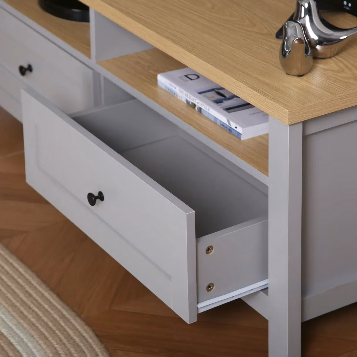 Home Garden Direct Wiltshire Contemporary TV Unit in Grey – 2