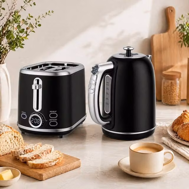 STILVORA Kettle and Toaster Set with Temperature Control in Black