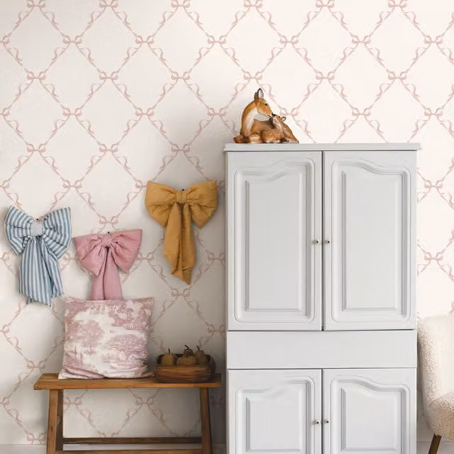 Grandeco Bow Trellis Wallpaper - Pink