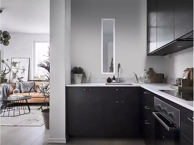 Vente-unique Bayview Powder-Coated Aluminium and Glass Partition, White, W: 130 cm, H: 30 cm
