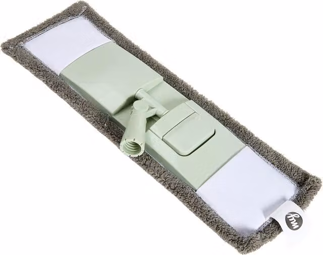 My Home Microfibre Floor Mop with Refillable Head in Green