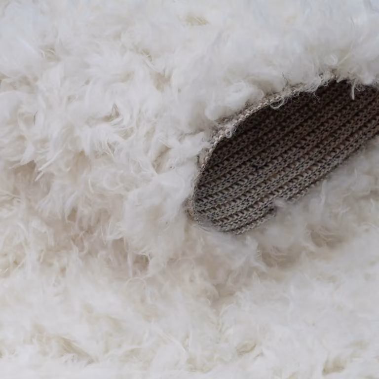 Home Republic Montana Fluffy Textured Rug in White, W: 160 cm, D: 230 cm