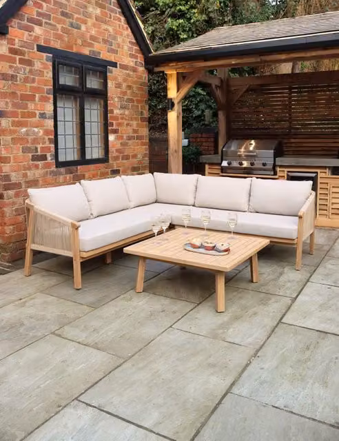 Royalcraft Roma 5 Seater L-Shape Garden Corner Sofa Set with Coffee Table in Natural Acacia Wood and Beige Upholstered Cushions