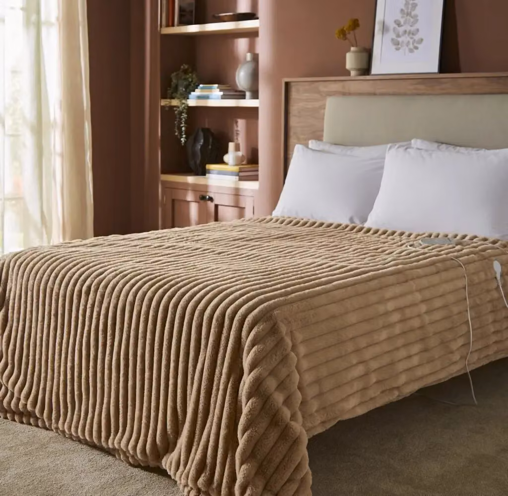 Morphy Richards EverCosy Luxury Striped Fleece Electric Heated Throw in Beige, W/D: 160 x 130 cm – 6