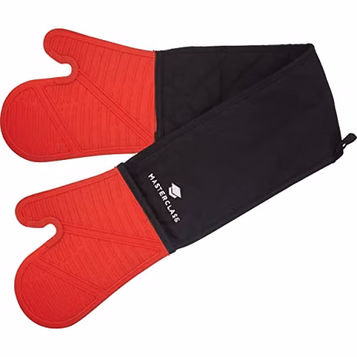 MasterClass Non-Slip Silicone Oven Glove in Black and Red