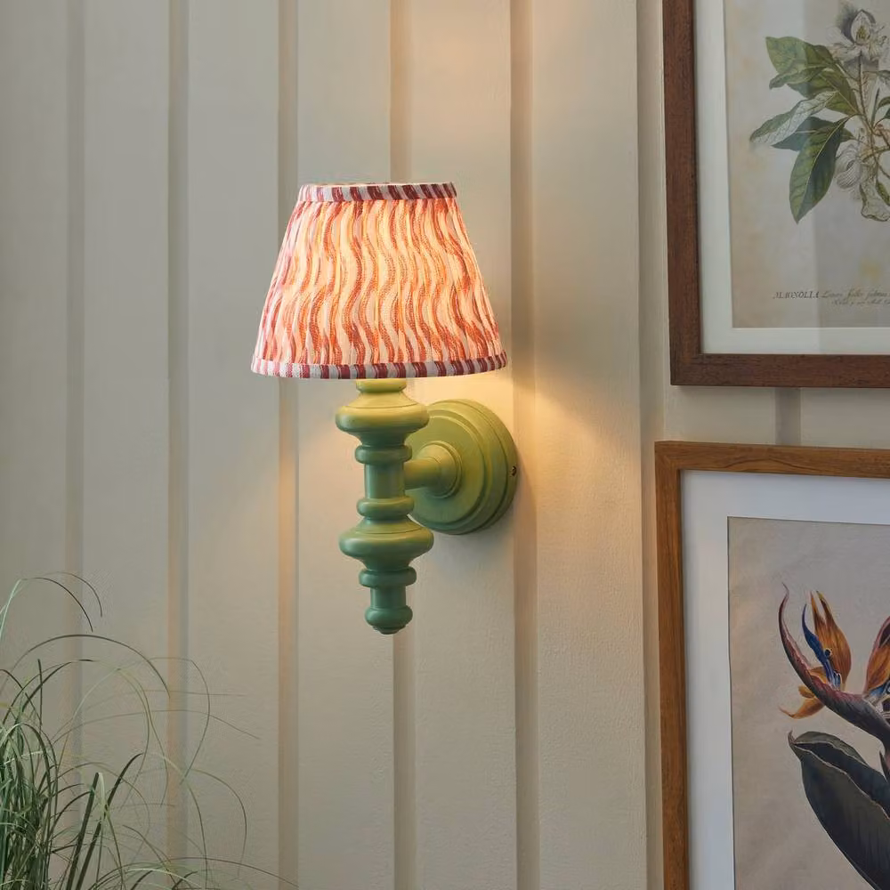 Netlighting Carnaby Green and Pink Wall Light with Fabric Ripple Shade and Brass Details, Diameter: 20 cm, B22 – 2