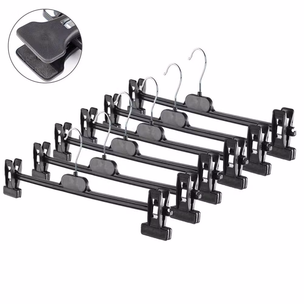 SPETLEK Black Plastic Adjustable Clip Hangers with Swivel Hook – 3