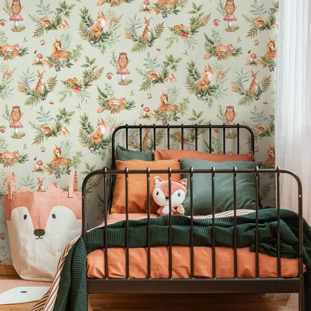 Holden Décor Forest Friends Textured Animal and Floral Wallpaper in Green – 2