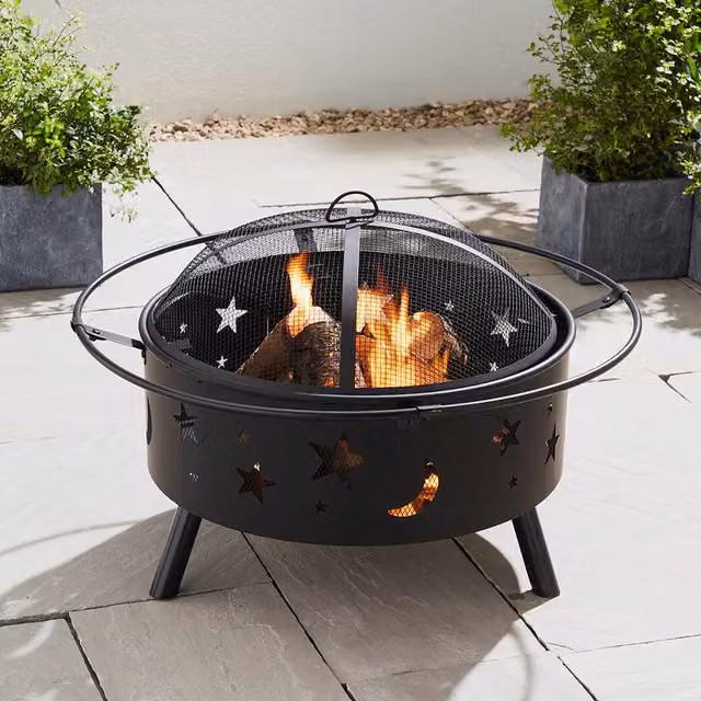 BillyOh Astral 2-in-1 Steel Fire Pit and BBQ with Spark Guard Poker in Matt Black