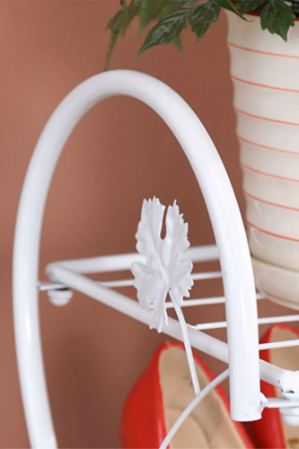Livingandhome 4 Tier Metal Shoe Rack in White – 5