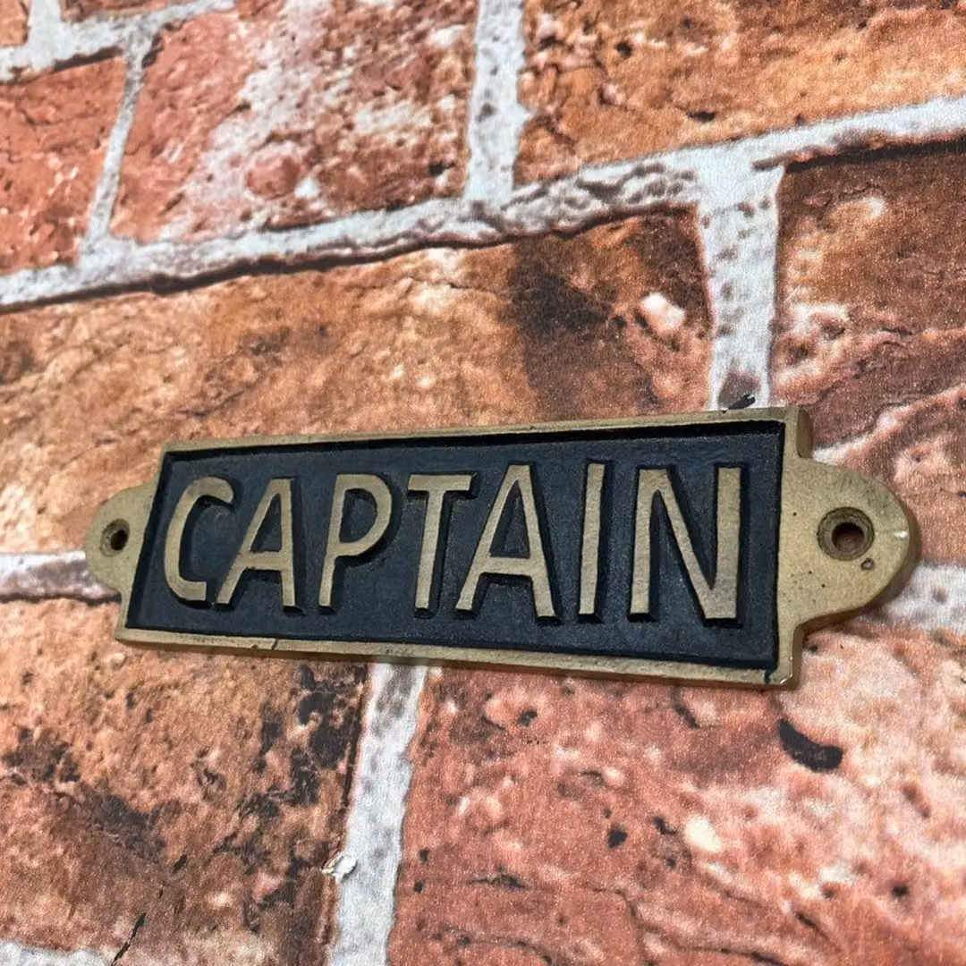 Minster Captain Metal Wall Sign, Black, W15 x H6 x D4 cm – 3