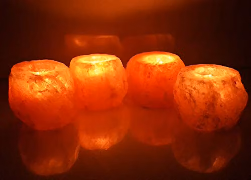 DEENZ Set of 4 Himalayan Crystal Rock Salt Tealight Candle Holders in Pink, Orange and Red