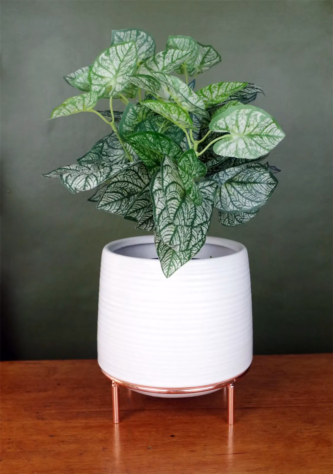 Leaf White Ceramic Planter with Metal Stand for Tabletop Floral Displays – 2