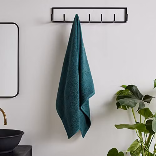 Catherine Lansfield Quick Dry Fluffy Cotton Terry Hand Towel in Green – 1