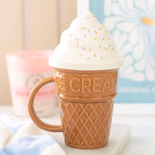 Uniqueful Multicolour Ceramic Ice Cream Cone Lidded Mug with 500 ml Capacity