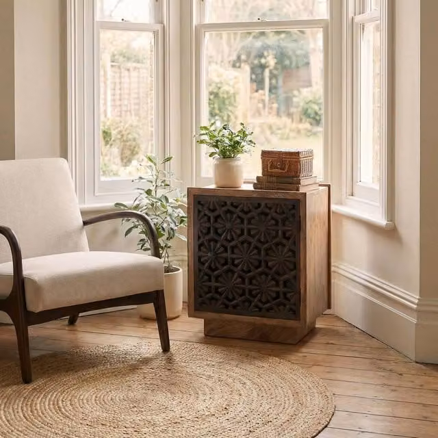 FurnitureboxUK Rainier Square Walnut and Mango Wood 1 Door Decorative Side Table in Brown