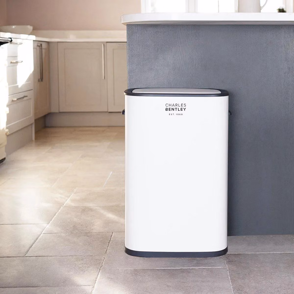 Charles Bentley 55L White Sensor Bin with Black Trim, H 61.5 x W 42.5 x D 28.5 cm – 2