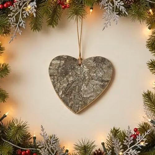 SHATCHI Rustic Heart Shaped Birch Bark Wooden Christmas Wreath in White and Brown, Diameter: 20 cm – 2