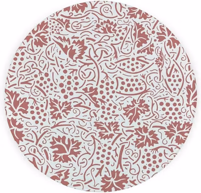 Purely Home Red Oak Leaves and Berries Round Textured Glass Worktop Protector and Chopping Board in Red