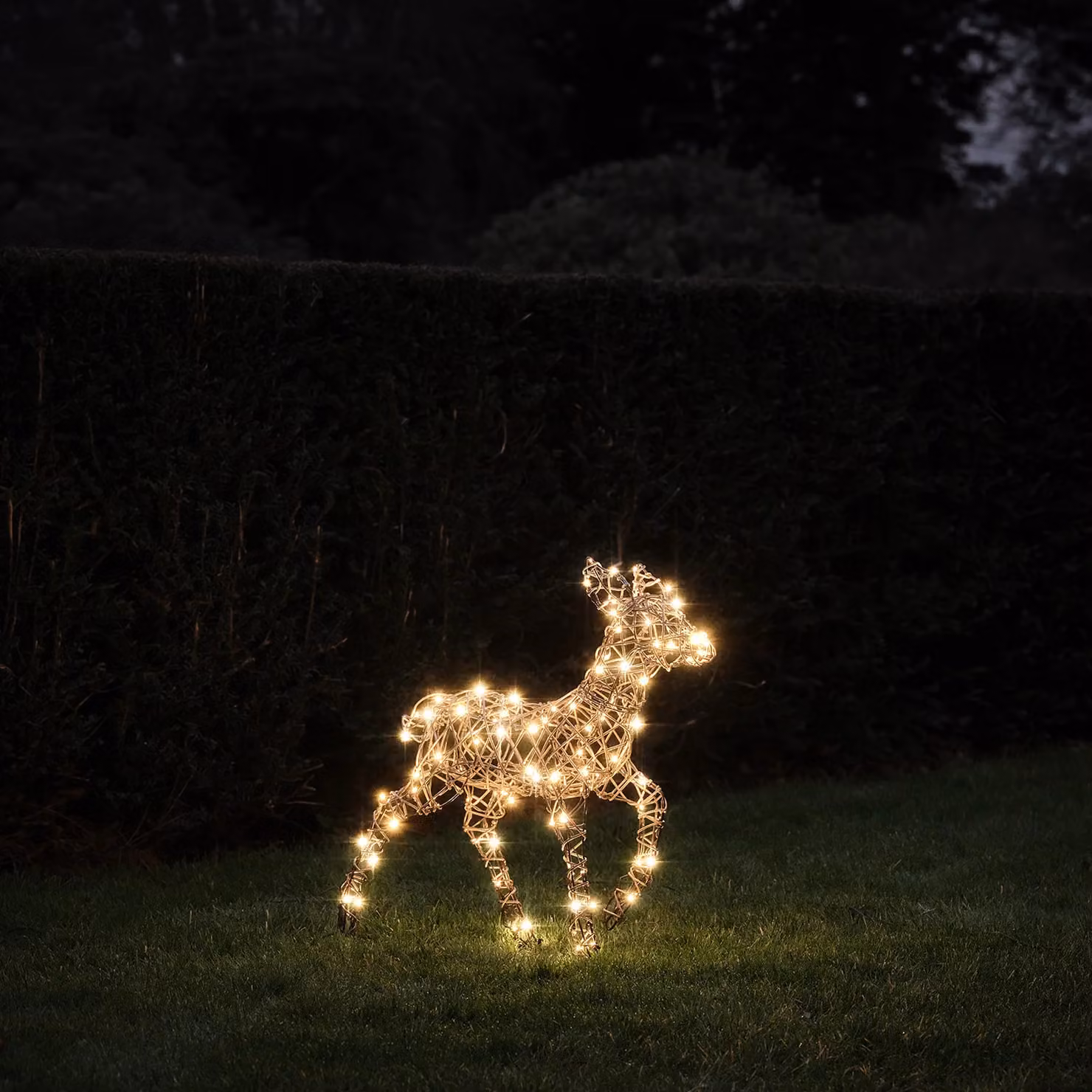 Lights4fun 60cm Dual LED Studley Rattan Fawn Light Up Reindeer in White