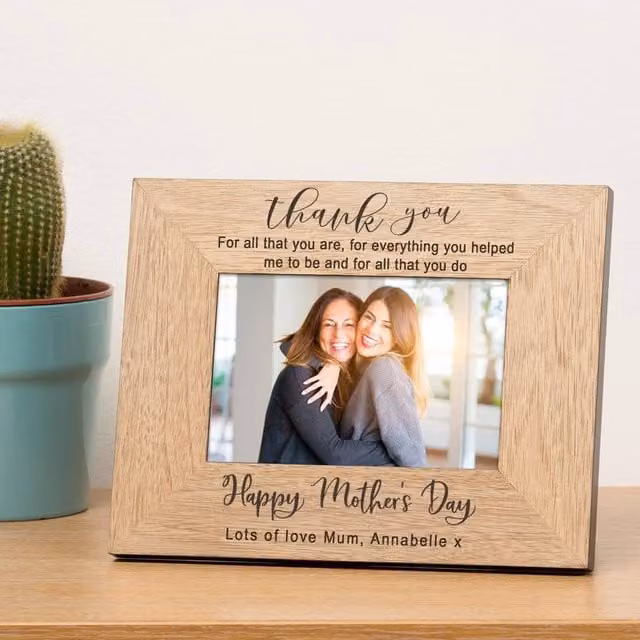 Uniqueful Personalised Happy Mothers Day Wood Picture Frame, Brown, W/H: 15 x 10 cm