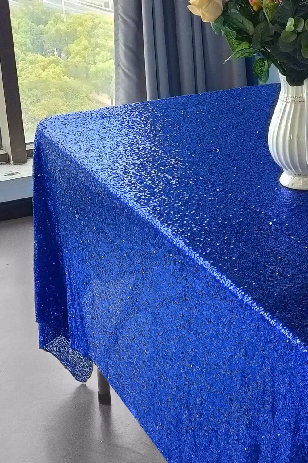 Neel Blue Royal Rectangle Sequin Tablecloth, W: 177.8 cm, L: 177.8 cm – 2