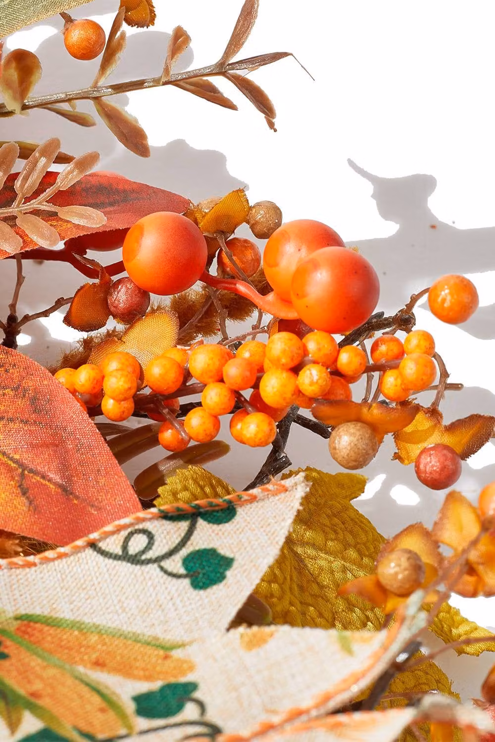 Garden Sanctuary Halloween Artificial Pumpkin and Maple Leaves Wreath in Orange – 8